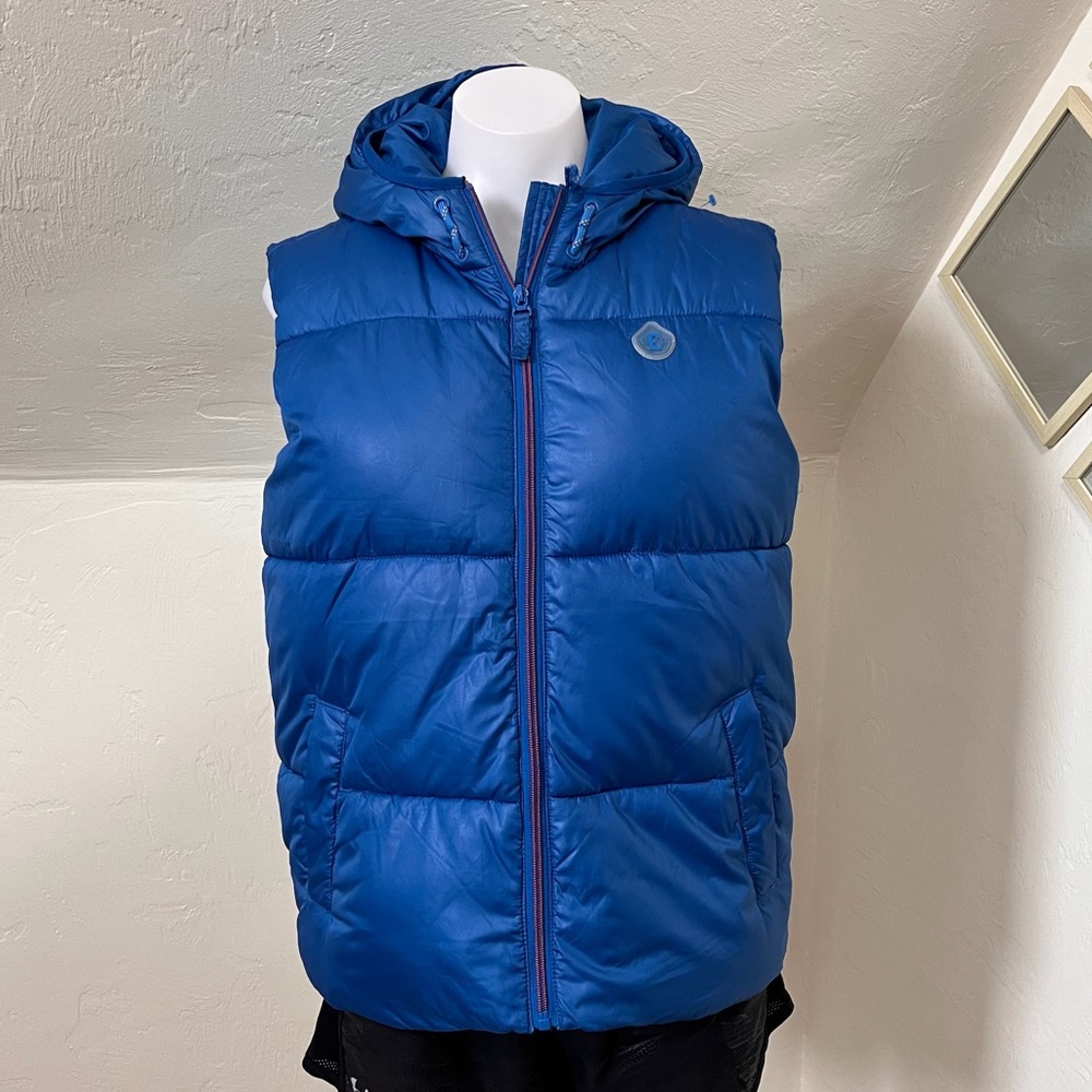 Esprit Hooded Puffer Vest